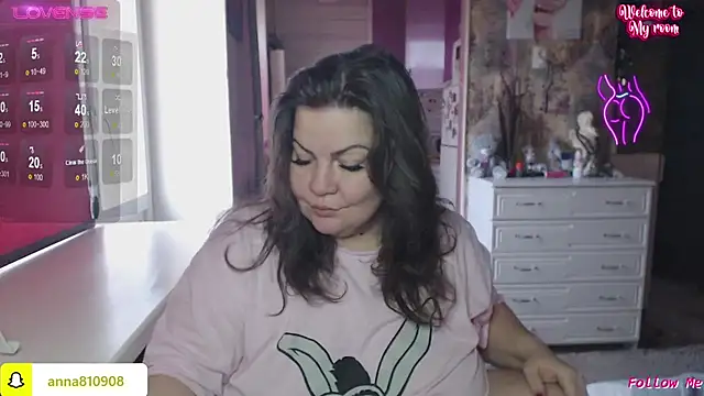 femme fatale1 online show from December 21, 2025, 9:38 am