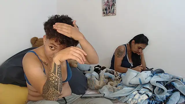 Snapshot of kathy_luisa chatting on October 2, 2025, 12:06 am kathy luisa online show from October 2, 2025, 12:06 am