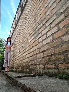 Yuky ta online show from March 28, 2026, 2:27 pm