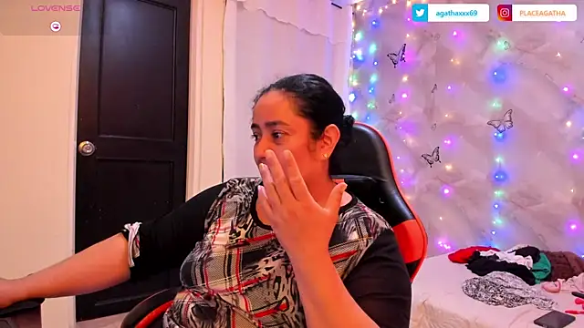 agathaxxx-69 online show from January 5, 2026, 8:12 pm