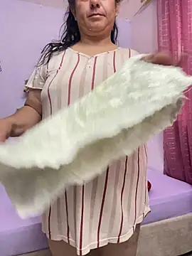 agathaxxx-69 online show from April 15, 2026, 3:30 pm