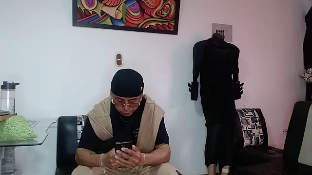 Black hot266 online show from October 19, 2025, 1:45 pm