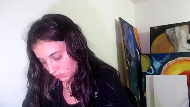 Snapshot of mariecam420 chatting on December 19, 2024, 4:13 am mariecam420 online show from December 19, 2024, 4:13 am