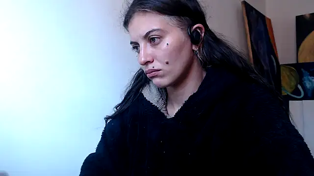 Snapshot of mariecam420 chatting on December 19, 2024, 5:18 pm mariecam420 online show from December 19, 2024, 5:18 pm