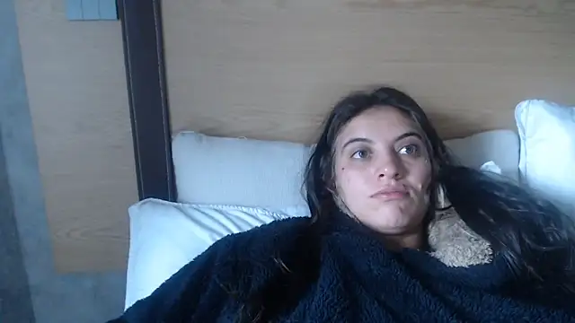 Snapshot of mariecam420 chatting on January 6, 2025, 1:30 pm mariecam420 online show from January 6, 2025, 1:30 pm