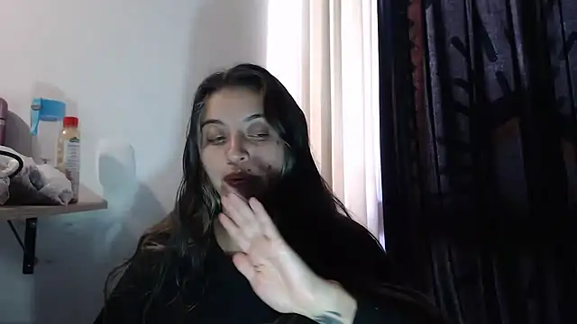 Snapshot of mariecam420 chatting on January 13, 2025, 10:24 pm mariecam420 online show from January 13, 2025, 10:24 pm