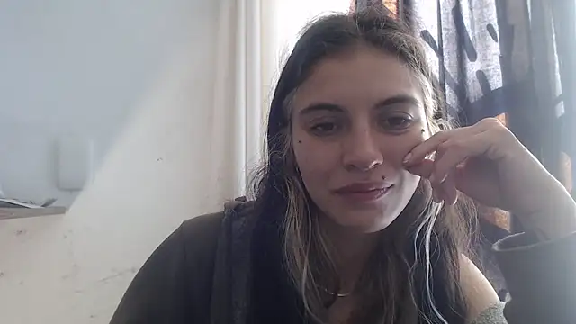 Snapshot of mariecam420 chatting on January 22, 2025, 2:14 pm mariecam420 online show from January 22, 2025, 2:14 pm