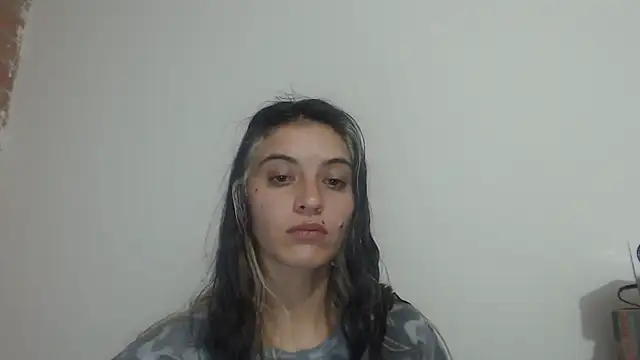 Snapshot of mariecam420 chatting on February 20, 2025, 2:07 am mariecam420 online show from February 20, 2025, 2:07 am