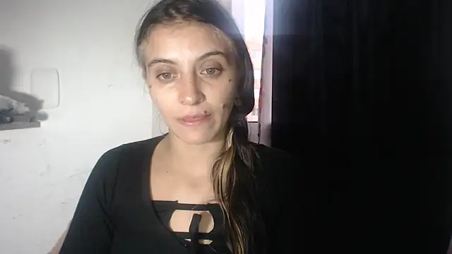 Snapshot of mariecam420 chatting on February 20, 2025, 11:10 pm mariecam420 online show from February 20, 2025, 11:10 pm