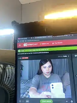 mysticofcum online show from July 17, 2026, 6:46 pm