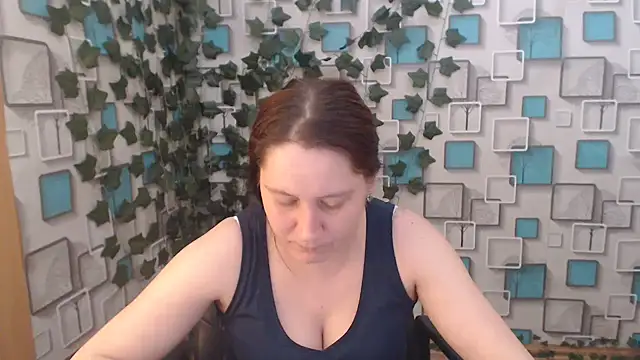 Snapshot of JosieJun_ chatting on March 12, 2025, 7:59 pm JosieJun online show from March 12, 2025, 7:59 pm