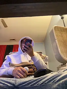 hottboyy45 online show from December 2, 2025, 3:40 pm