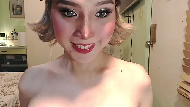 Ezradeliciosa online show from May 22, 2026, 1:46 am