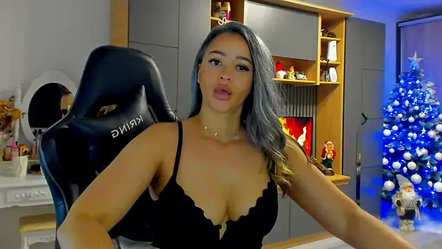 Claire95  online show from December 5, 2025, 5:49 am