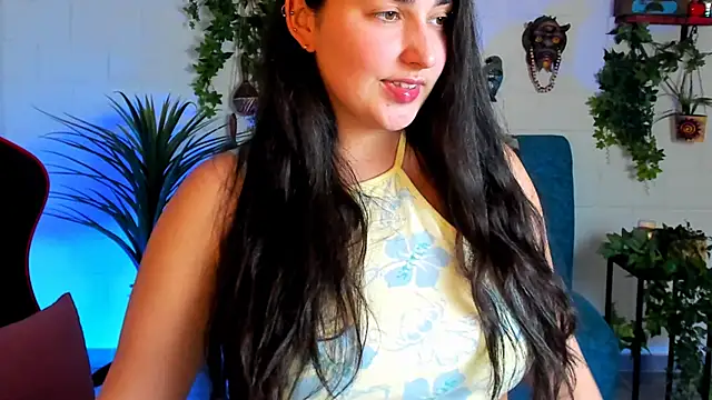 Snapshot of CeceliaJohnson chatting on February 13, 2025, 3:24 pm CeceliaJohnson online show from February 13, 2025, 3:24 pm