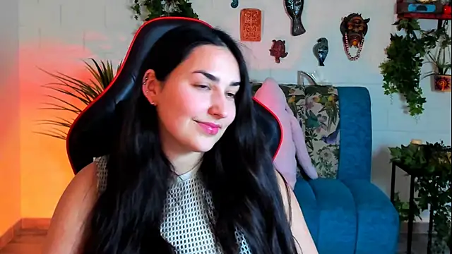 Snapshot of CeceliaJohnson chatting on February 19, 2025, 2:23 pm CeceliaJohnson online show from February 19, 2025, 2:23 pm