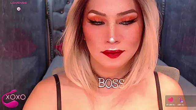 QUEEN GIAMOORE69 online show from October 2, 2025, 8:16 pm