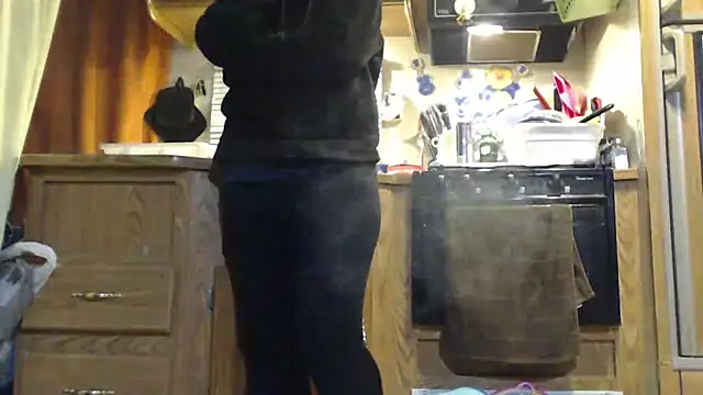 sexyinpantyhose online show from February 2, 2025, 8:02 am