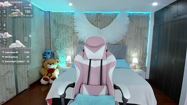 Snapshot of floryn_susana chatting on February 7, 2025, 9:58 pm floryn susana online show from February 7, 2025, 9:58 pm