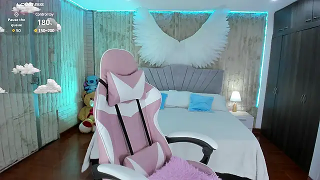 Snapshot of floryn_susana chatting on February 23, 2025, 7:49 pm floryn susana online show from February 23, 2025, 7:49 pm