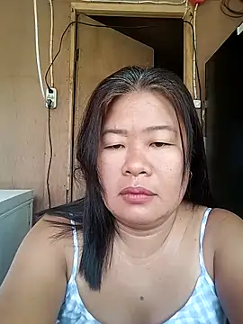 lickmepussy21 online show from April 16, 2026, 10:34 pm