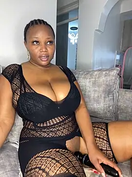 Hyra Ari online show from October 31, 2025, 6:25 am