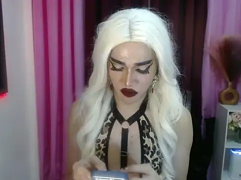 Snapshot of urcumgirl_kendall chatting on September 28, 2025, 4:45 pm urcumgirl kendall online show from September 28, 2025, 4:45 pm
