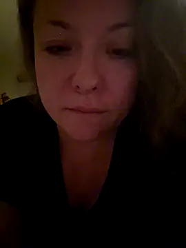 julimonroe online show from December 23, 2025, 7:50 am