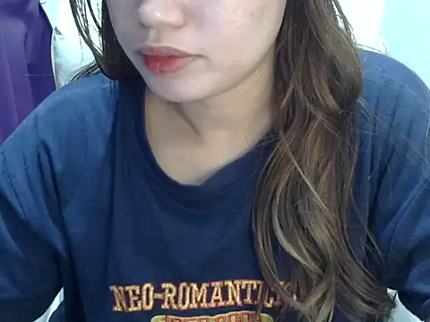    zurIII09  online show from February 22, 2026, 10:36 am