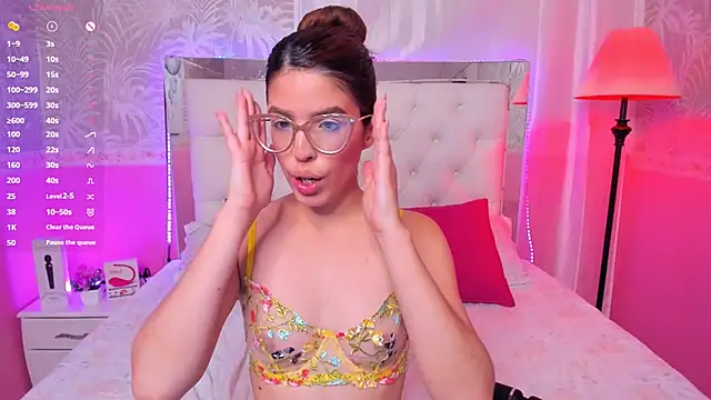 Nat Bakers online show from November 5, 2025, 8:09 pm