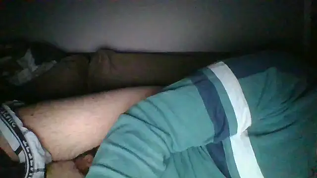 Snapshot of Anderrust chatting on February 9, 2025, 3:43 am Anderrust online show from February 9, 2025, 3:43 am