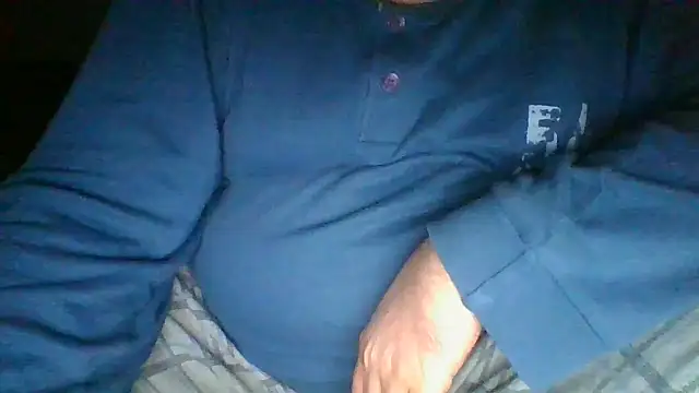 Snapshot of Anderrust chatting on March 7, 2025, 2:25 am Anderrust online show from March 7, 2025, 2:25 am