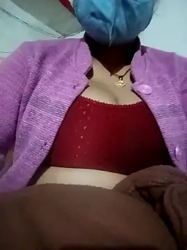 Snapshot of Lattika-Bhabhi chatting on December 31, 2024, 7:10 am Lattika-Bhabhi online show from December 31, 2024, 7:10 am