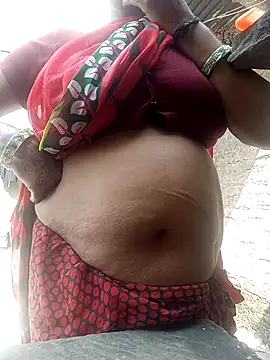 Snapshot of Lattika-Bhabhi chatting on October 10, 2025, 7:40 am Lattika-Bhabhi online show from October 10, 2025, 7:40 am