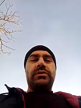 Snapshot of kevgir08 chatting on December 6, 2024, 1:44 pm kevgir08 online show from December 6, 2024, 1:44 pm