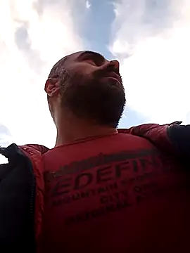 Snapshot of kevgir08 chatting on December 19, 2024, 2:13 pm kevgir08 online show from December 19, 2024, 2:13 pm