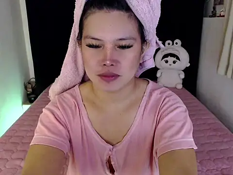 Angelic Fuckerxxx online show from November 21, 2025, 11:31 am