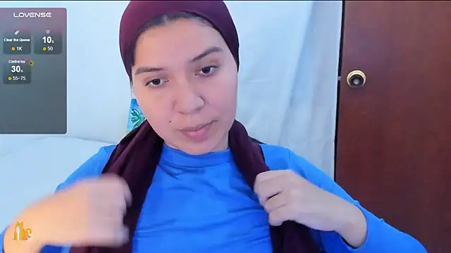 MatchedEyebrow online show from December 1, 2024, 10:43 pm