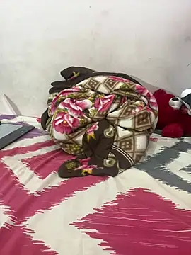 Snapshot of katrina_0143 chatting on February 3, 2025, 5:35 pm katrina 0143 online show from February 3, 2025, 5:35 pm