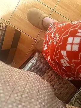 Snapshot of feet_toes chatting on March 11, 2025, 6:32 am feet toes online show from March 11, 2025, 6:32 am