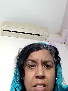 Molly newman6 online show from February 19, 2026, 5:53 pm