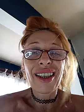 FrozenWaffle online show from February 3, 2025, 7:21 pm