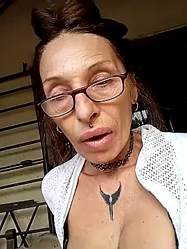 FrozenWaffle online show from March 9, 2025, 7:05 pm