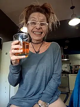 FrozenWaffle online show from May 10, 2026, 4:12 pm