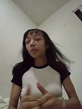 Karmakuro online show from March 25, 2026, 2:56 pm