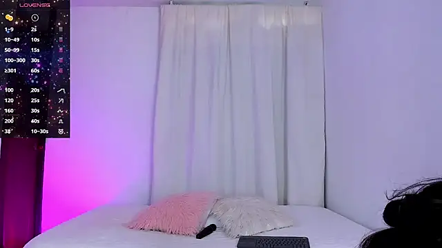 VioletaSotter online show from September 18, 2025, 12:29 pm