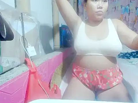 Snapshot of SweetNaughtyAss23 chatting on February 2, 2025, 1:19 pm SweetNaughtyAss23 online show from February 2, 2025, 1:19 pm