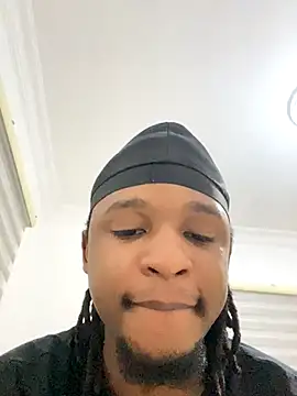 Snapshot of finefinance chatting on October 4, 2025, 5:22 pm finefinance online show from October 4, 2025, 5:22 pm