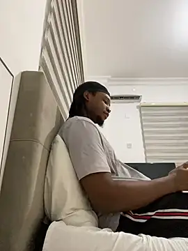 Snapshot of finefinance chatting on October 9, 2025, 7:45 pm finefinance online show from October 9, 2025, 7:45 pm