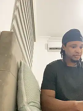 Snapshot of finefinance chatting on November 7, 2025, 4:07 pm finefinance online show from November 7, 2025, 4:07 pm